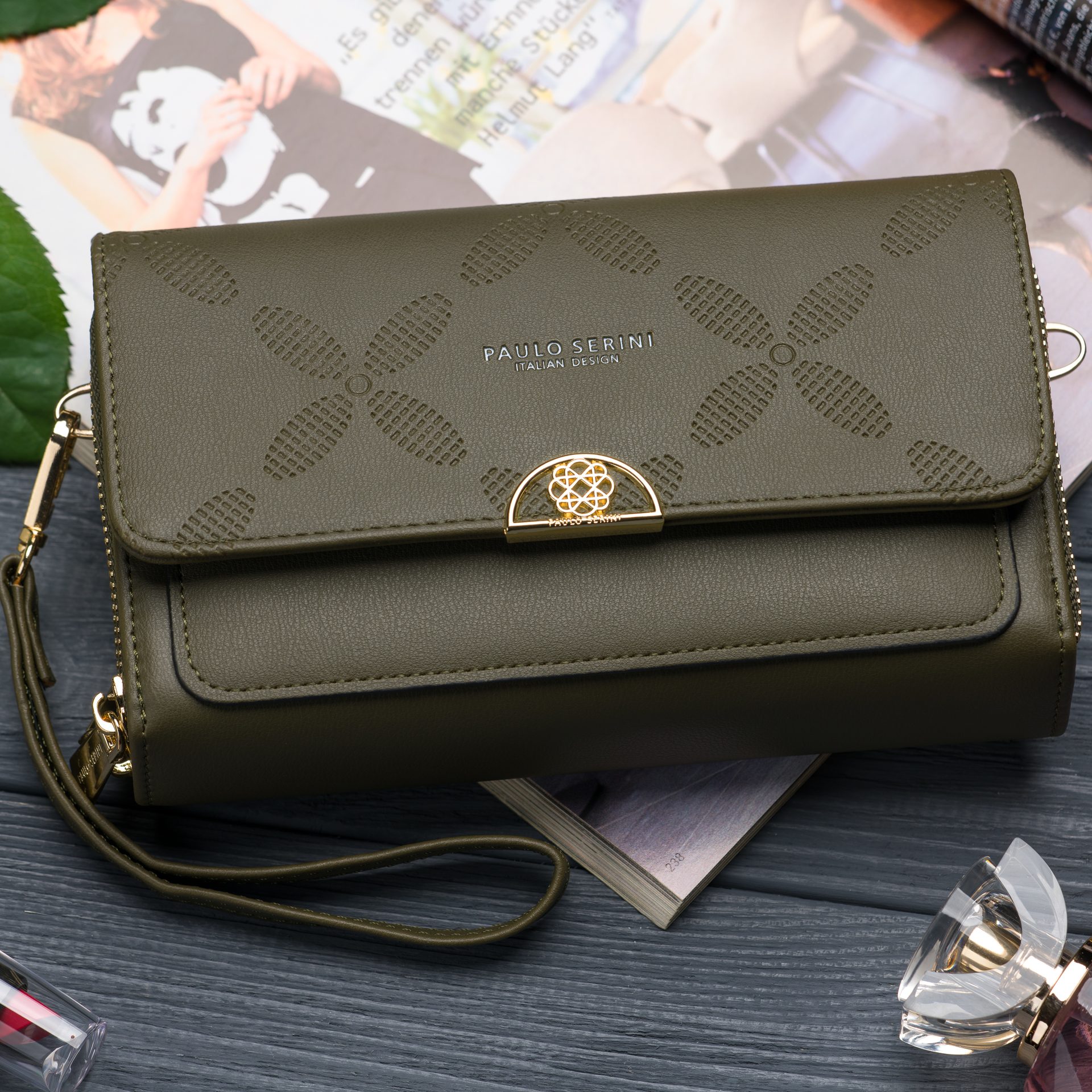 Crossbody Bag - Flat Detail 1